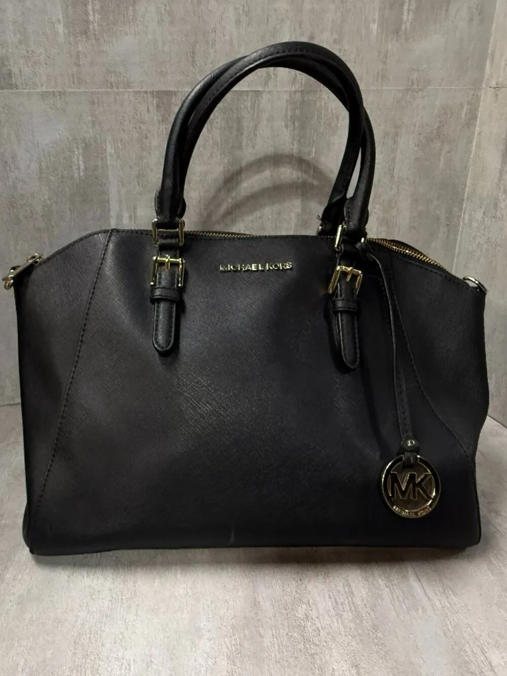 Michael Kors Selma Large Saffiano Leather Satchel - Black